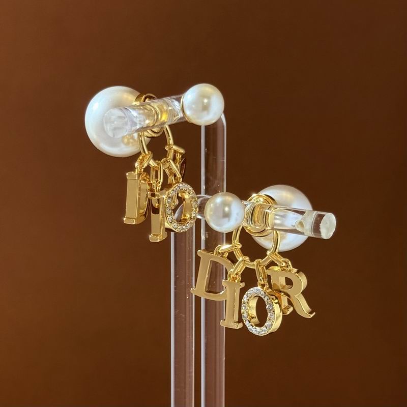 Dior Earring 08yxs67